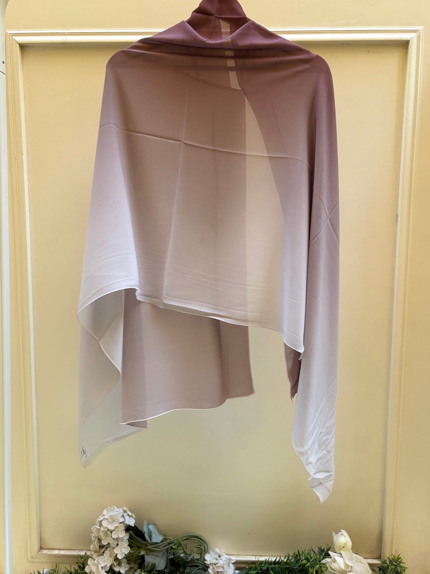 Grey light maroon shades ombre