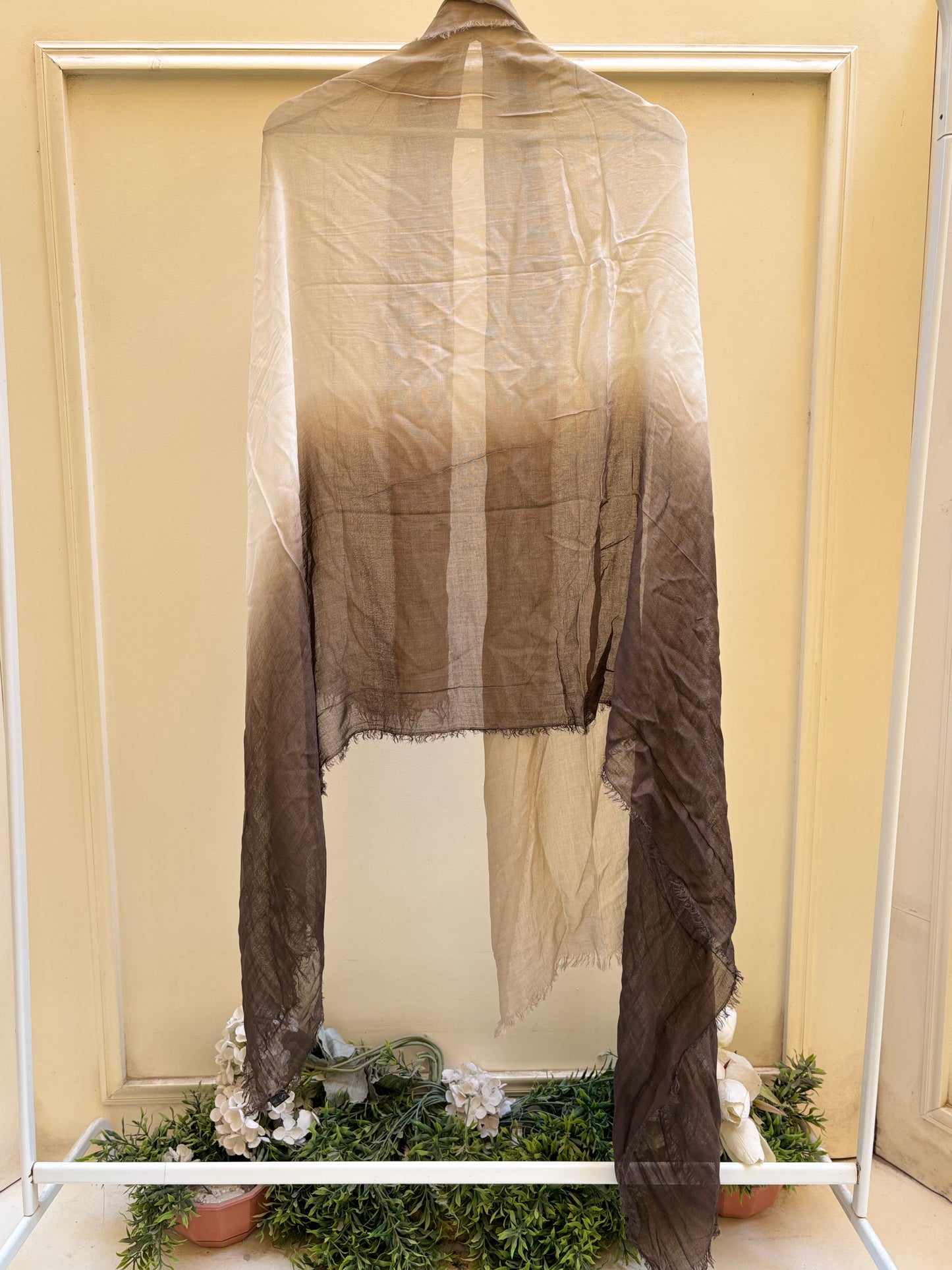 Light beige brown ombre linen