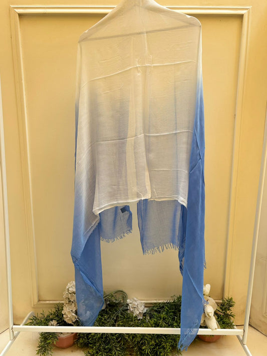 White light blue ombre linen