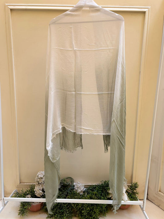White lime ombre linen