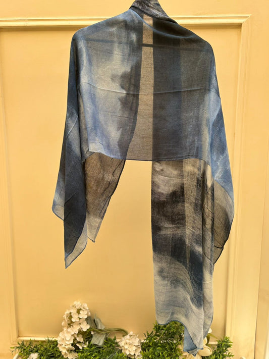 Blue white shades ombre
